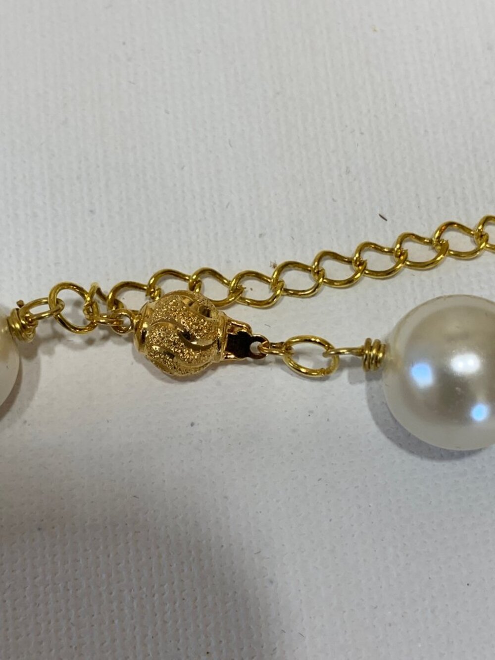 Handmade Shell Pearl Necklace - Picture 2 of 5